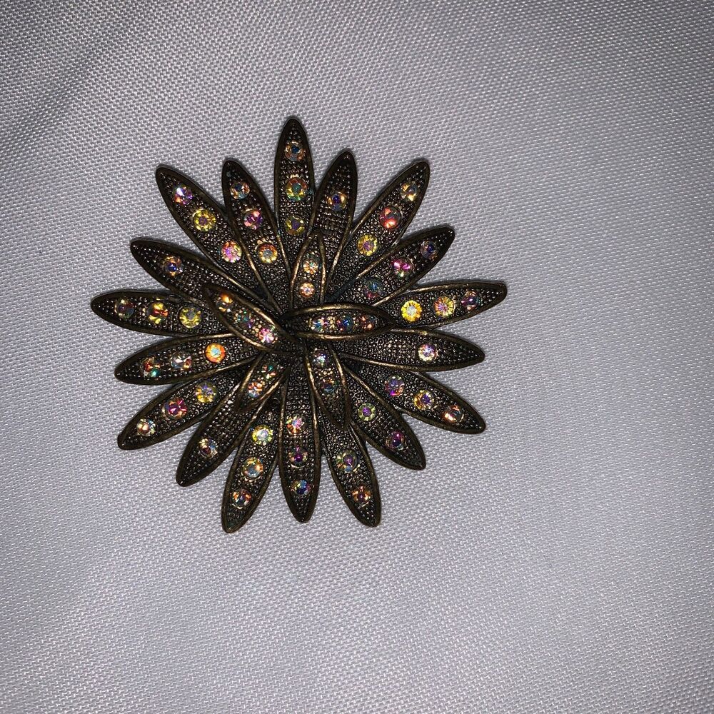 Vintage Sea Urchin Brooch N1,1980's Gold Iridescence Color Rhinestone Brooch - Picture 13 of 13
